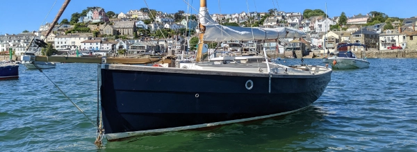 Image of a Cornish Shrimper in Salcombe Harbour