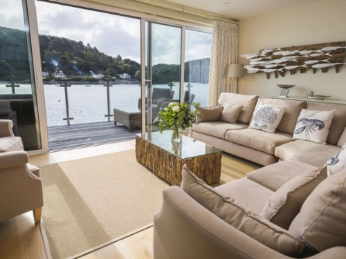 Villa 1 Estura, Salcombe, South Devon Image of Villa 1 Estura, Salcombe, South Devon